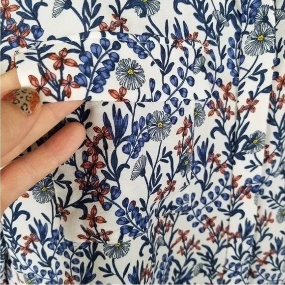 Ann Taylor Loft White  Floral Long Sleeve Top - Picture 8 of 12